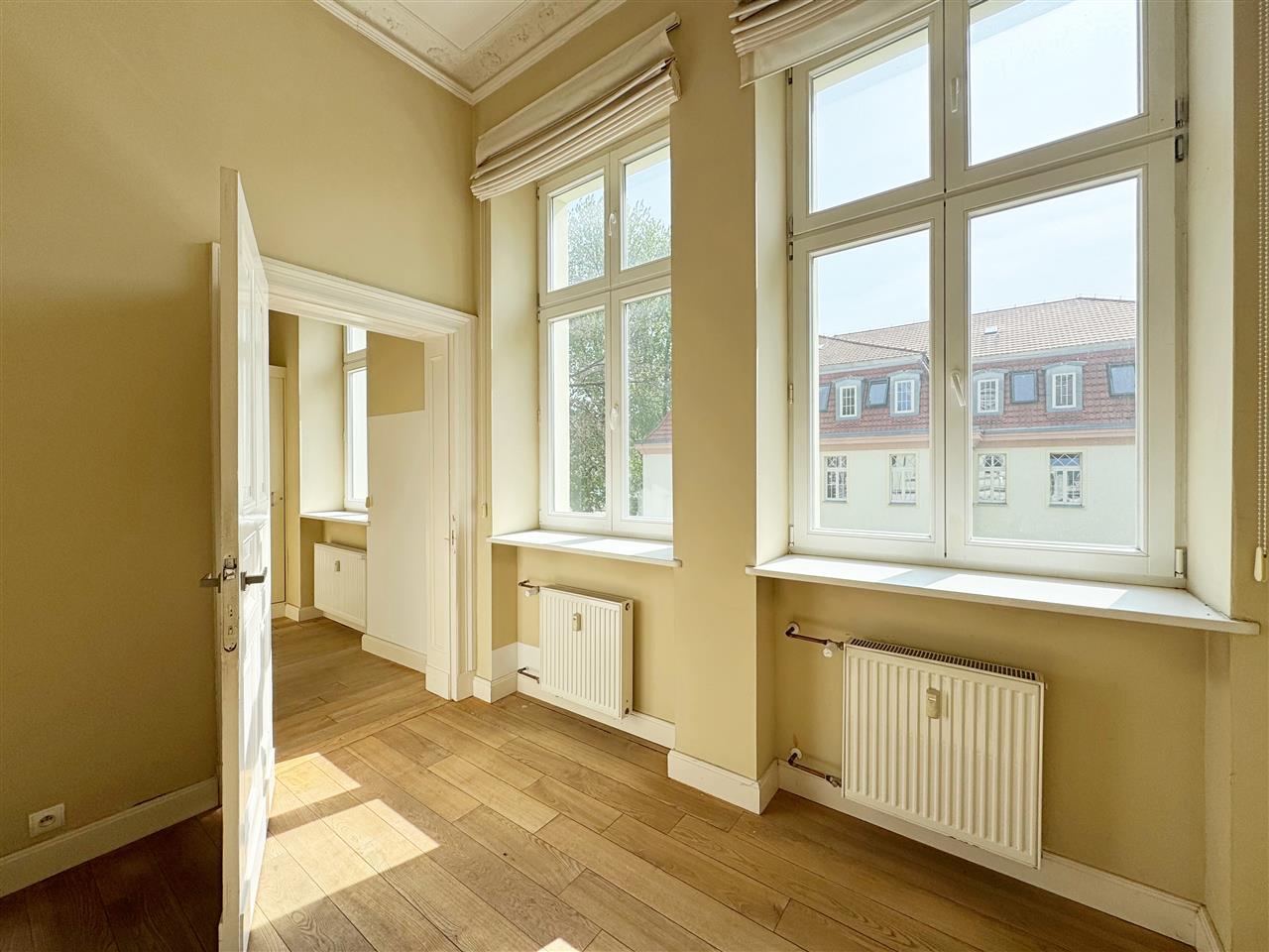 660 0 12208974 5 261 - Lista ofert