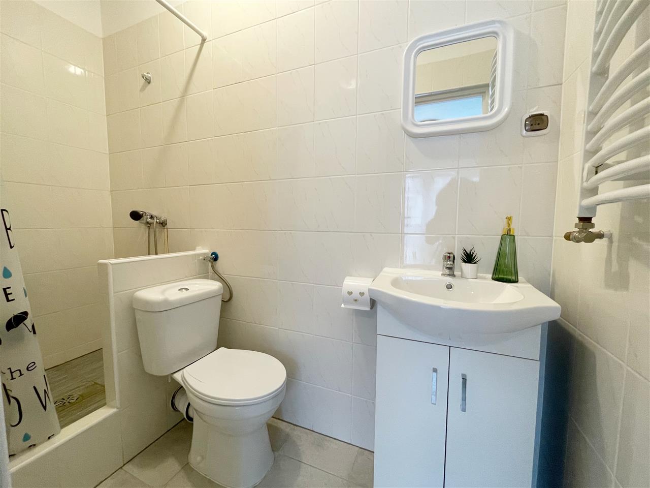 660 0 12218951 28 359 - Lista ofert