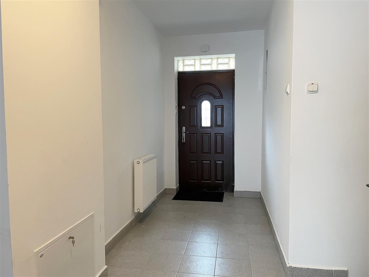 660 0 12218952 28 359 - Lista ofert