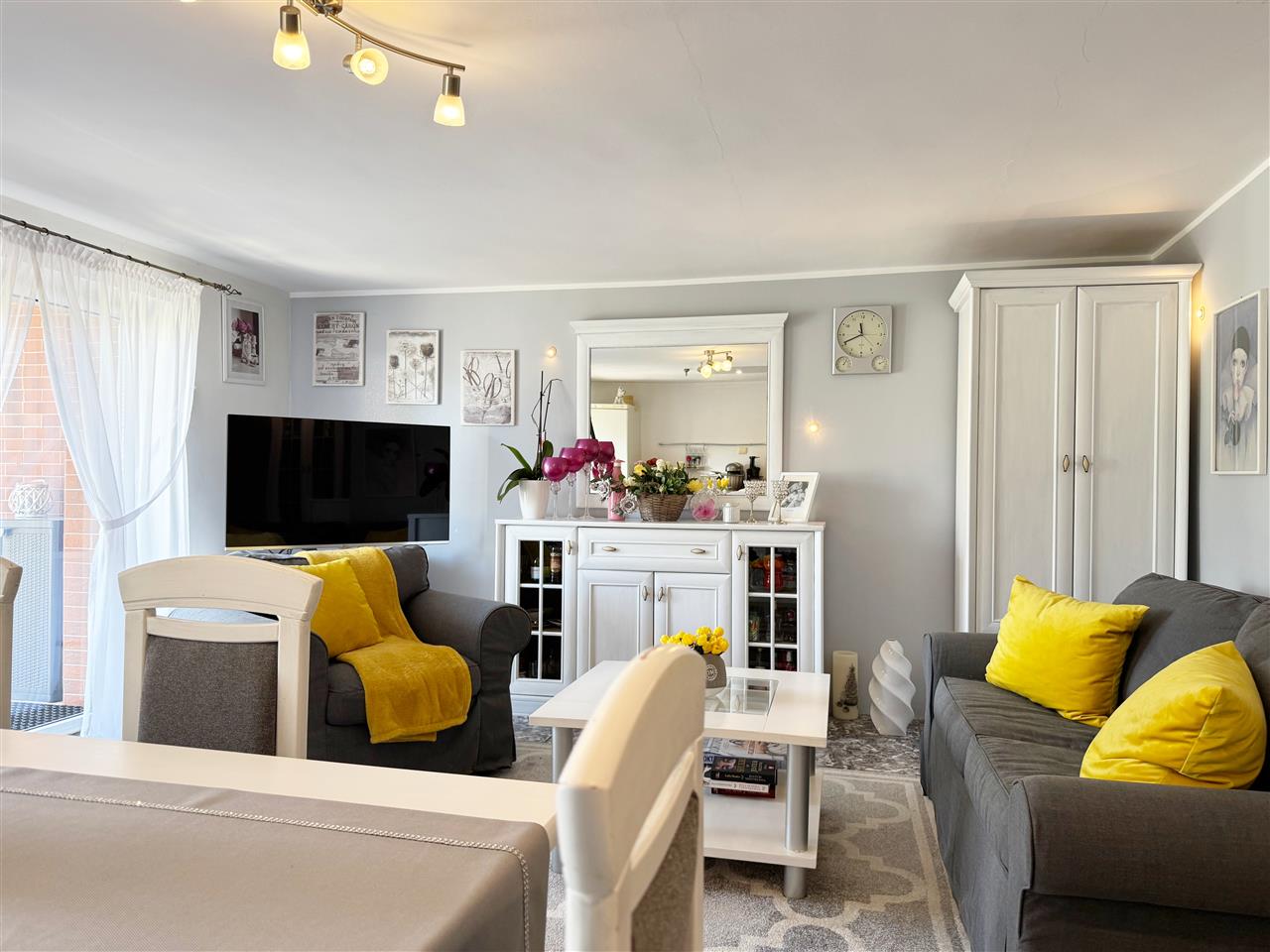 660 0 12219728 17 314 - Lista ofert