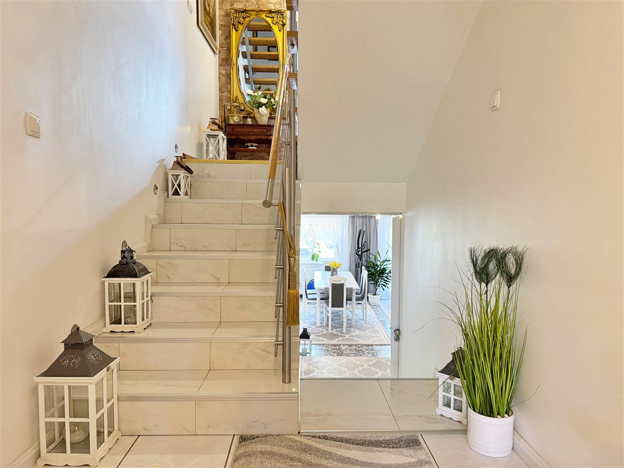 660 0 12219733 25 314 - Lista ofert