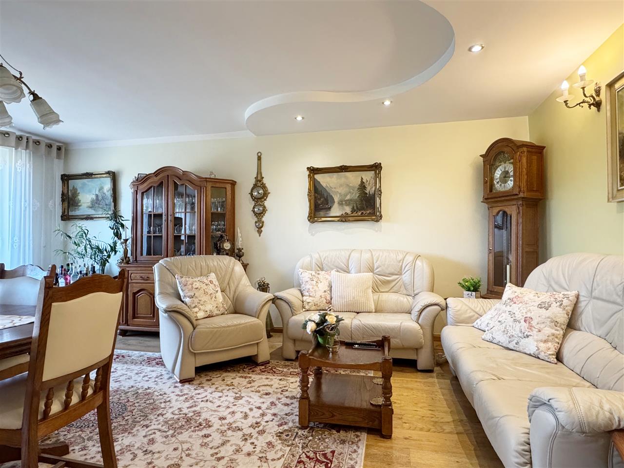 660 0 12219742 23 314 - Lista ofert