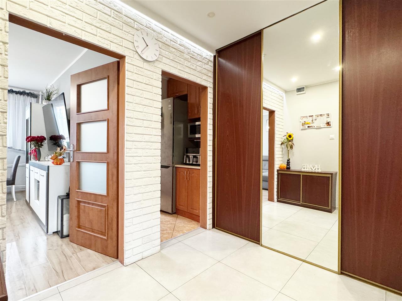 660 0 12309991 15 126 - Lista ofert