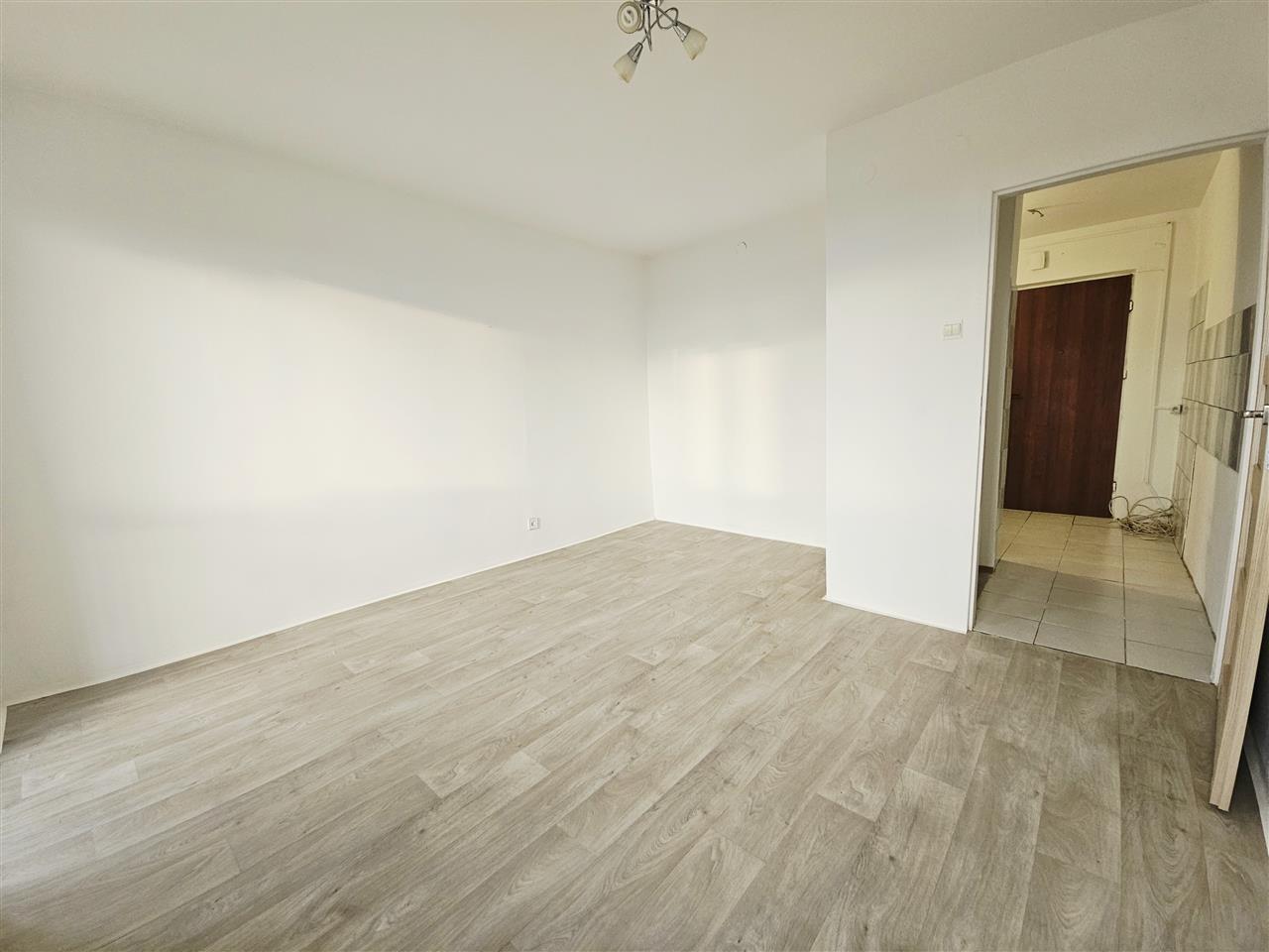 660 0 12330155 2 118 - Lista ofert