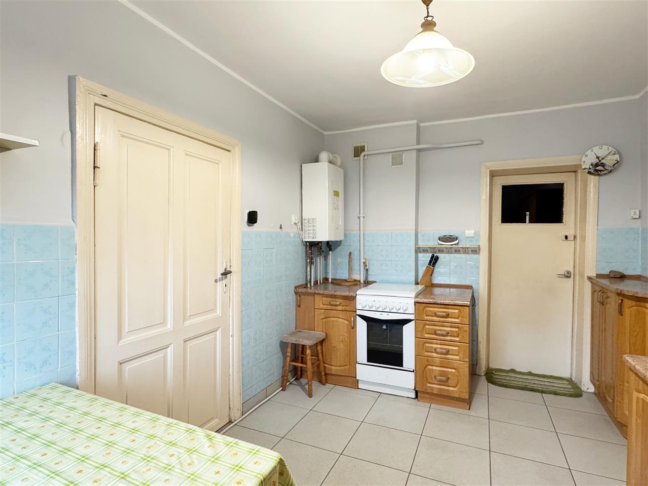 660 0 12365039 17 143 - Lista ofert