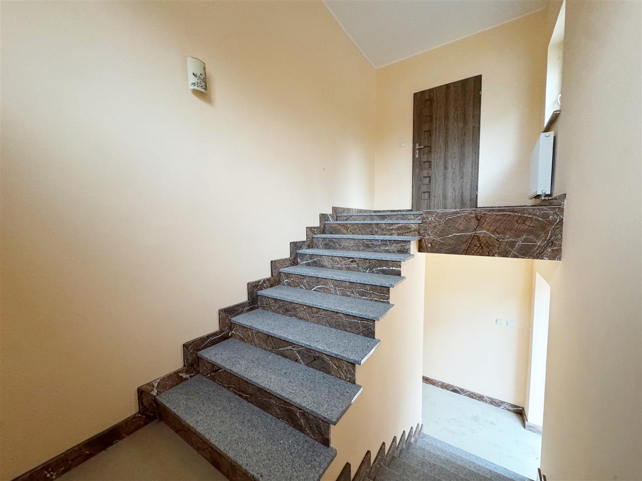 660 0 12365101 17 199 - Lista ofert