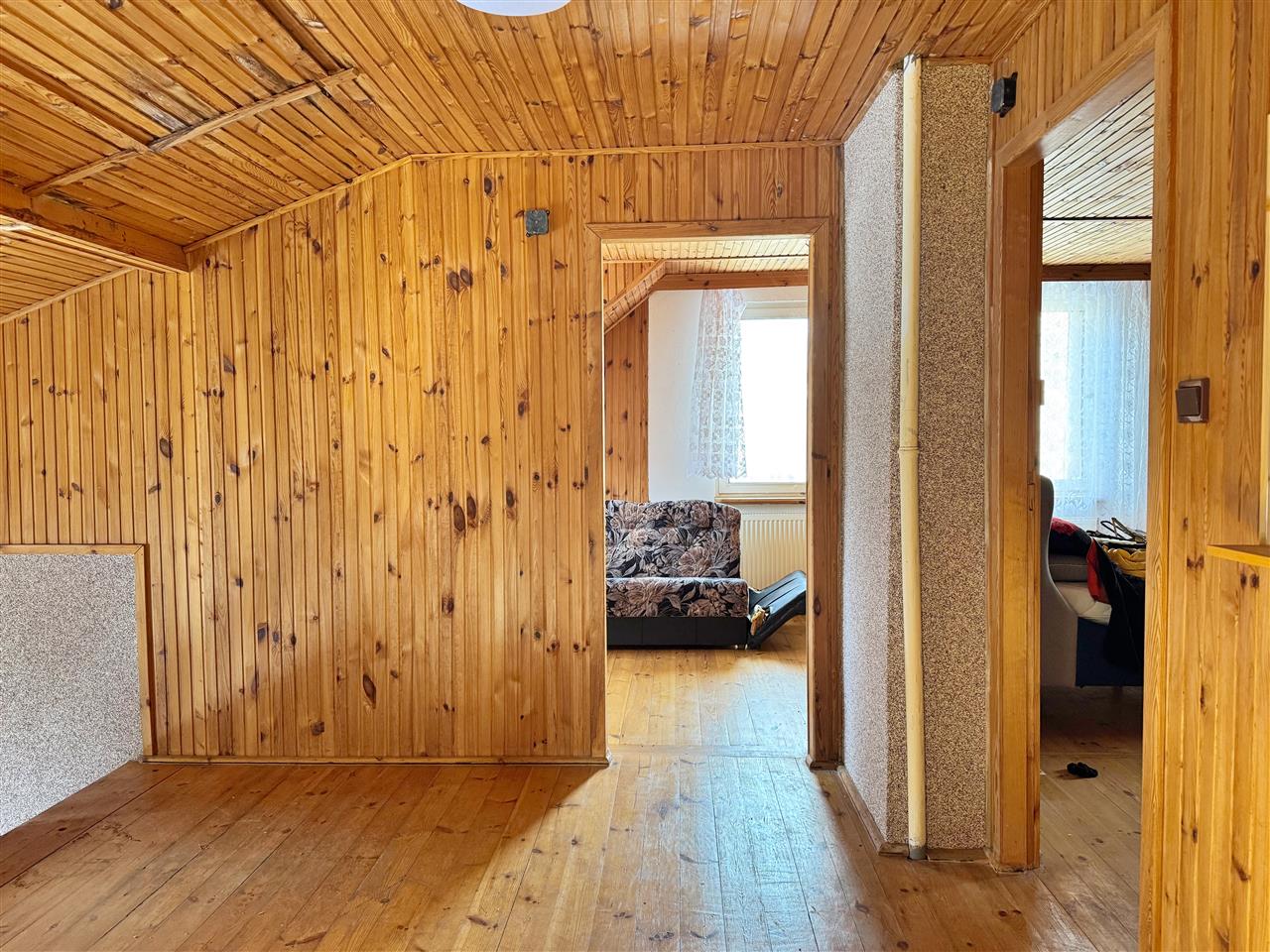 660 0 12396542 30 192 - Lista ofert