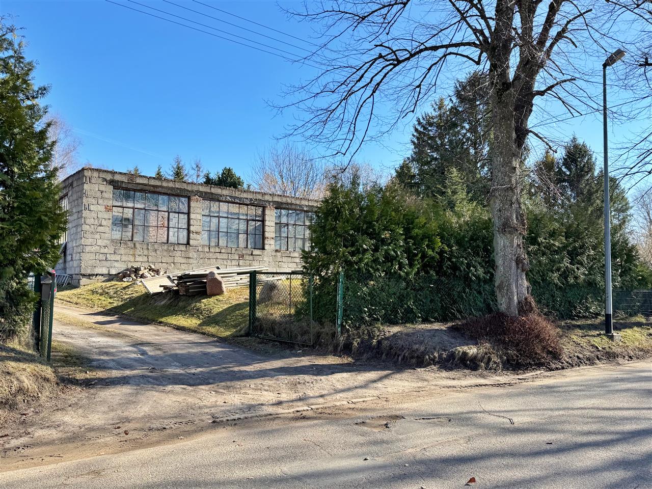 660 0 12412211 1 37 - Lista ofert