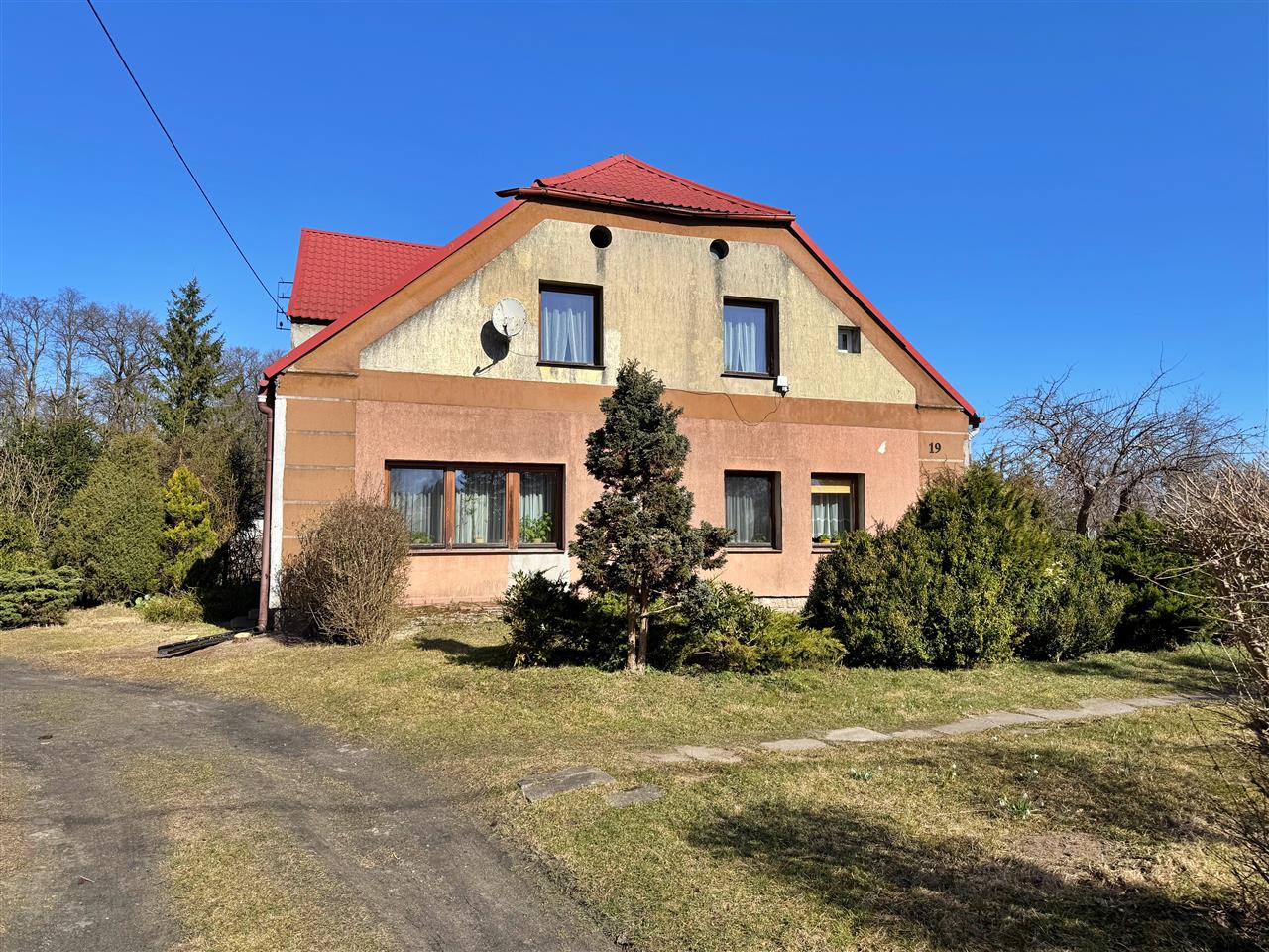 660 0 12428325 4 364 - Lista ofert