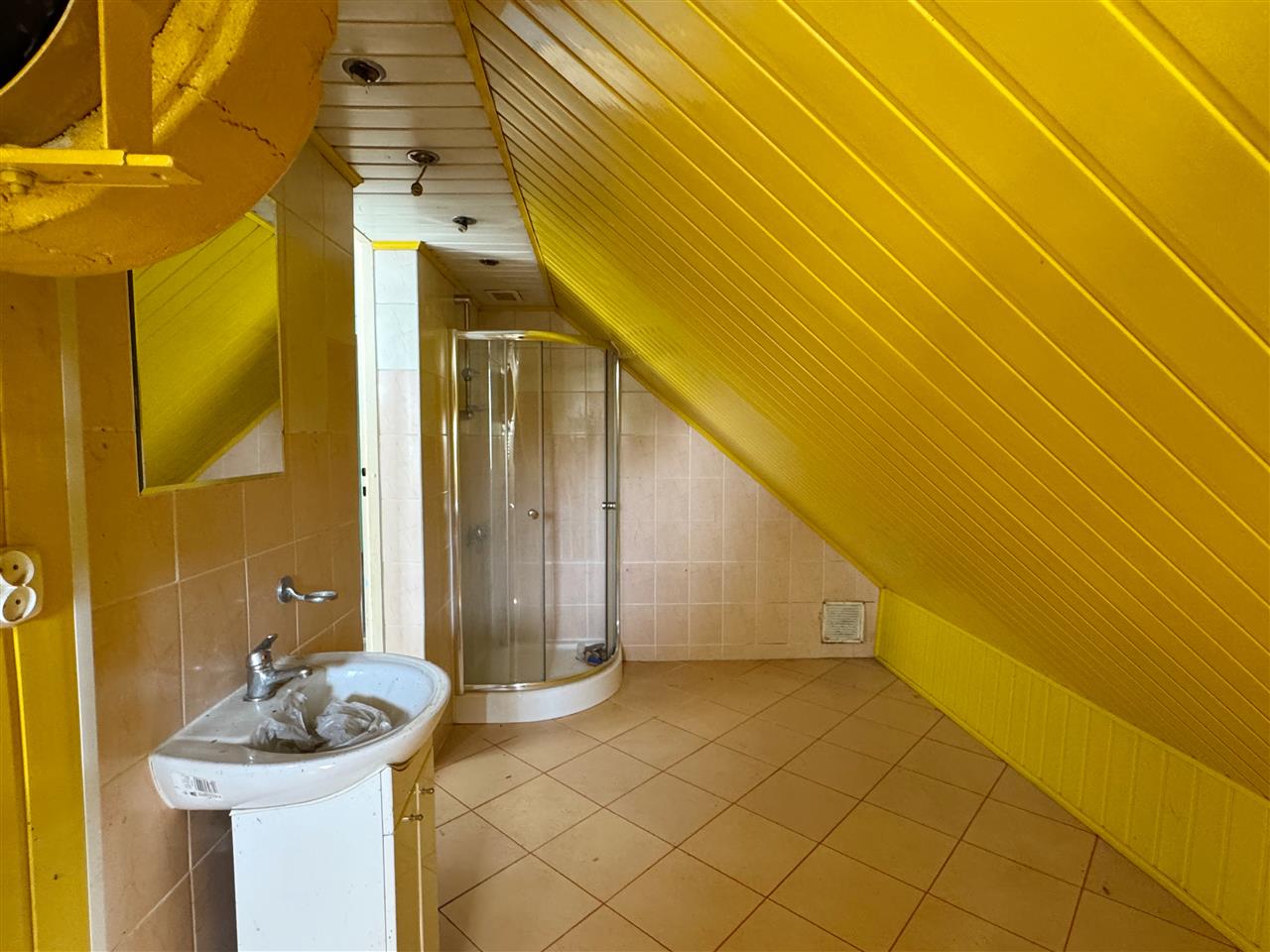 660 0 12428338 51 364 - Lista ofert