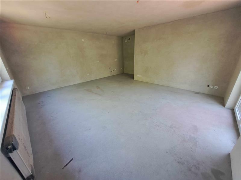 700 0 11892205 2 66 - Lista ofert