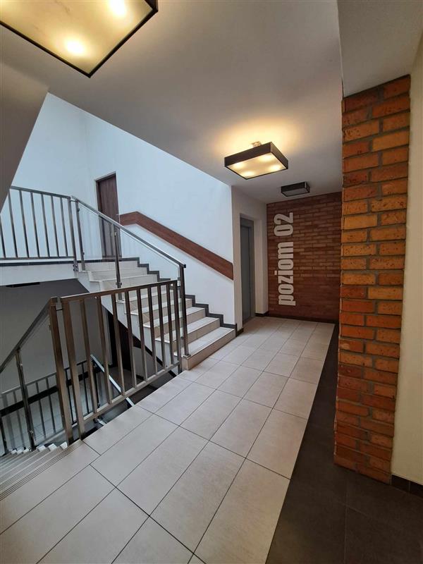 700 0 11892211 2 66 - Lista ofert