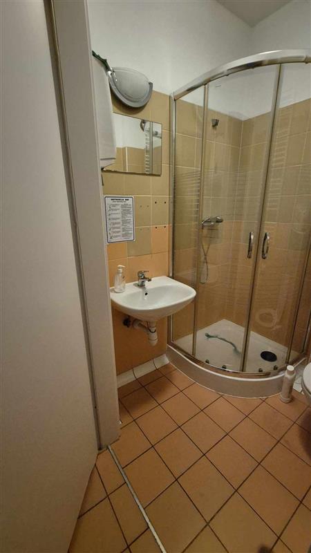 700 0 12099370 16 162 - Lista ofert