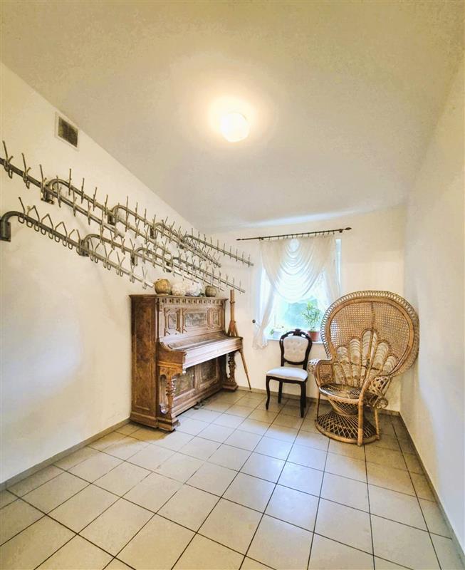 700 0 12377802 15 374 - Lista ofert