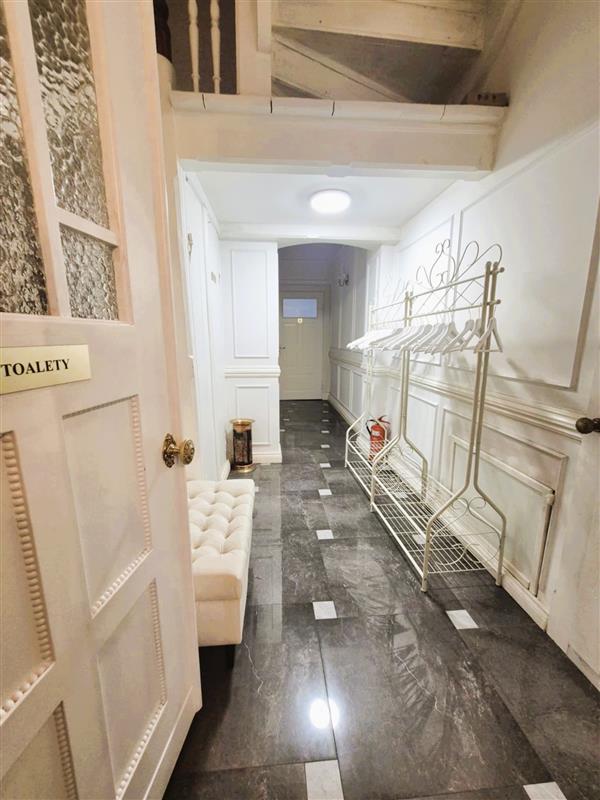 700 0 12377806 19 374 - Lista ofert