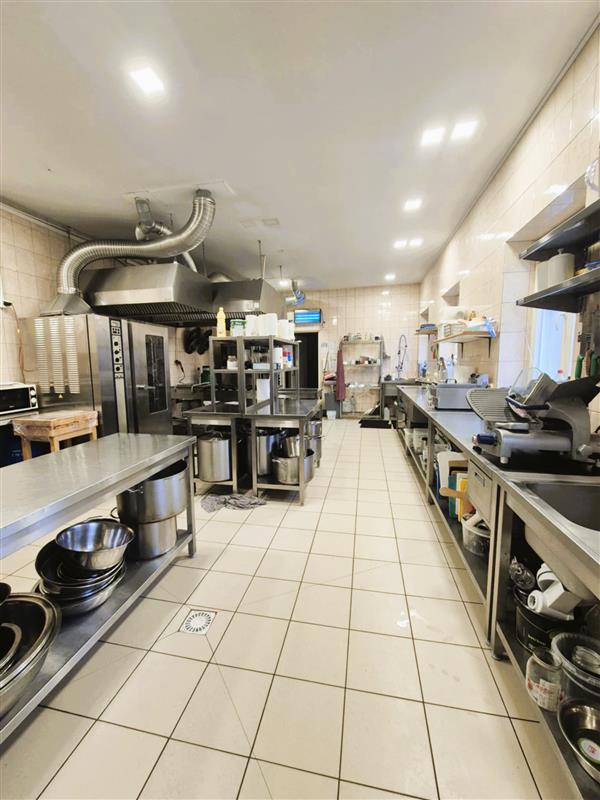 700 0 12377818 19 374 - Lista ofert