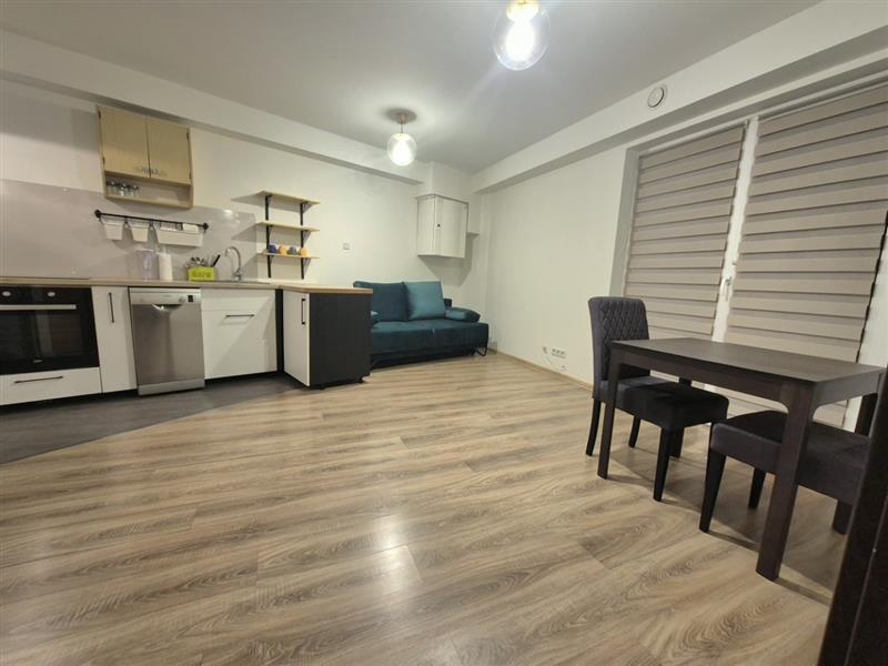 700 0 12379346 4 48 - Lista ofert