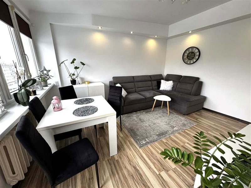 700 0 12398220 4 25 - Strona gł&oacute;wna