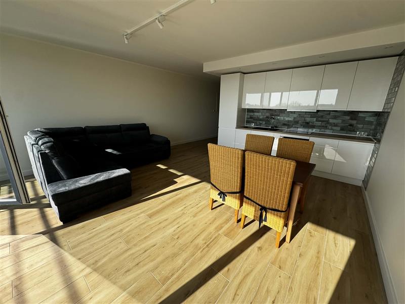 700 0 12410254 1 18 - Lista ofert